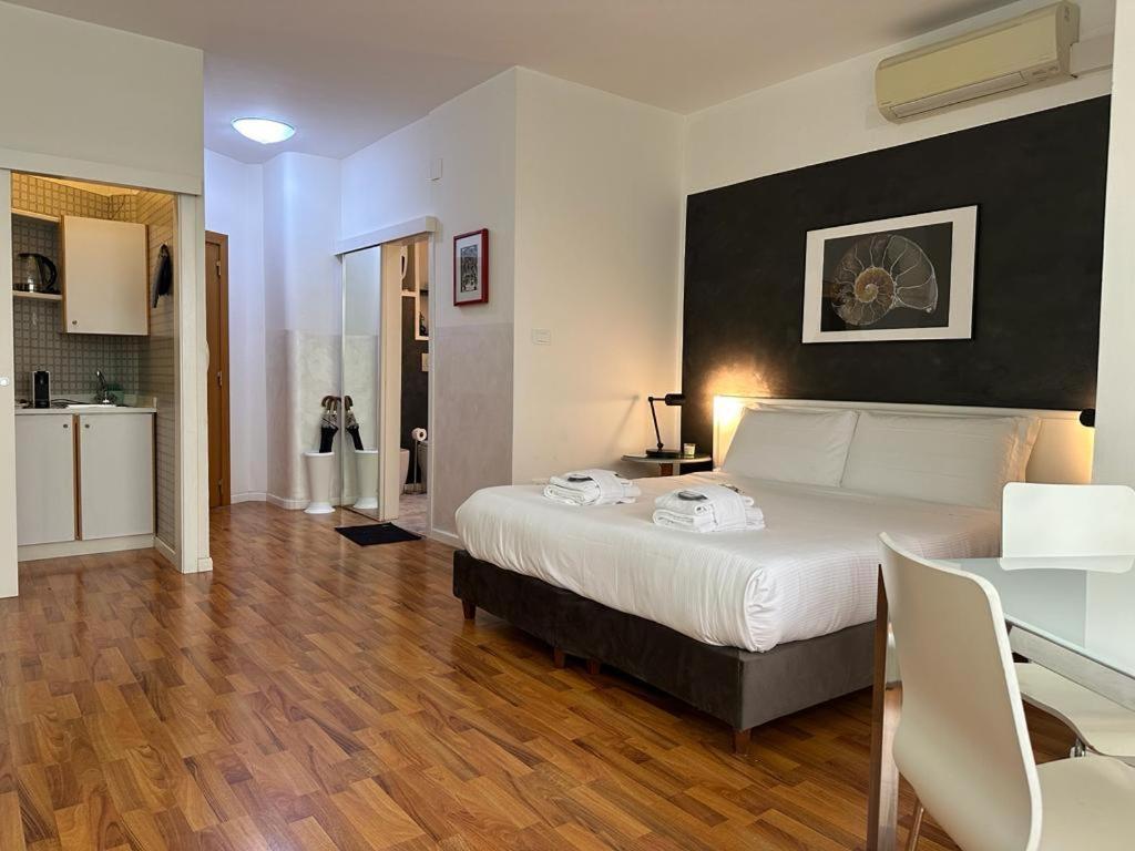 Welc-om Largo Europa View Apartment *