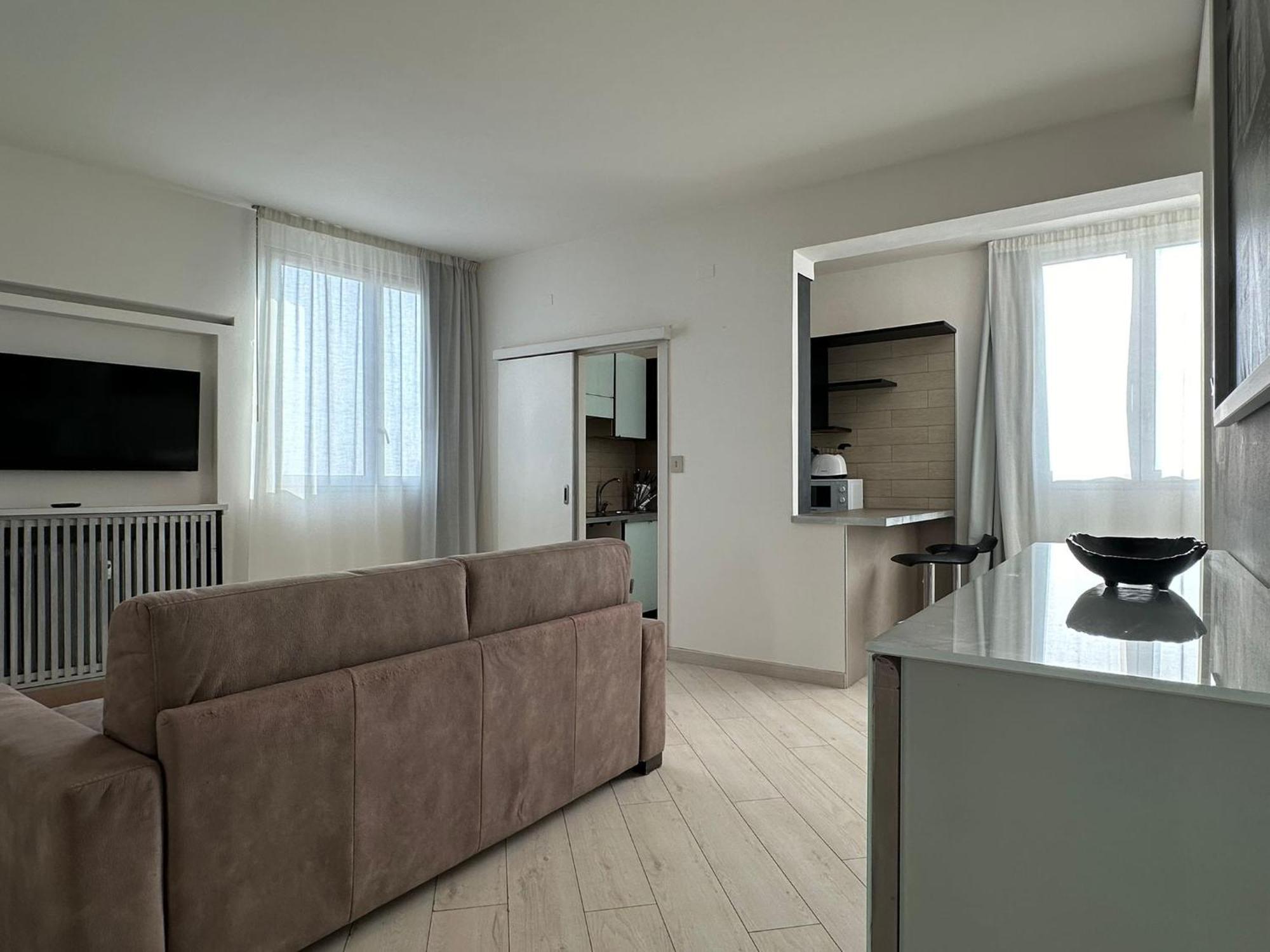 Welc-om Largo Europa View Apartment *